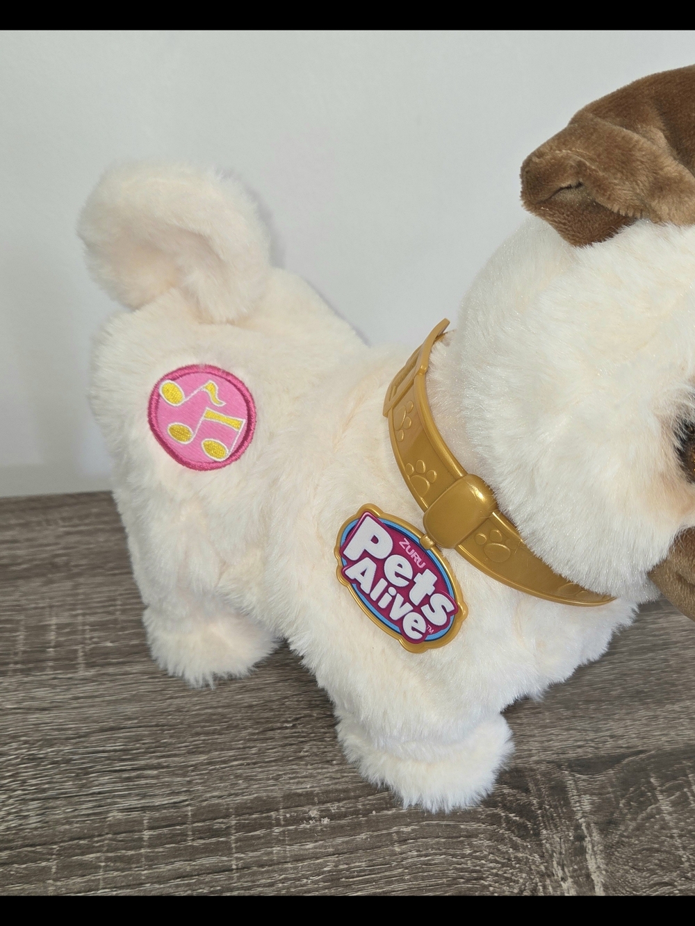 ZURU Pets Alive Poppy The Booty Shakin Pug Dancing Plush Puppy Tested and Works. - Picture 3 of 9